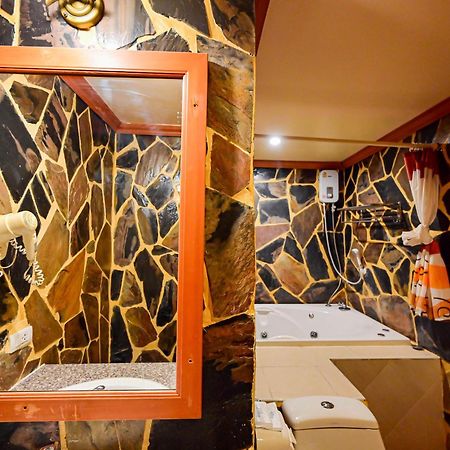 Tiger Complex Hotel Patong Eksteriør billede