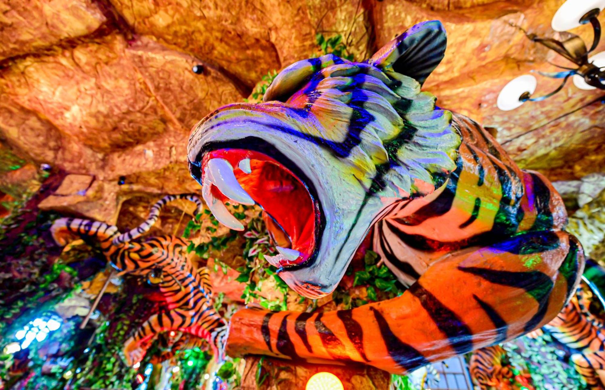 Tiger Complex Hotel Patong Eksteriør billede