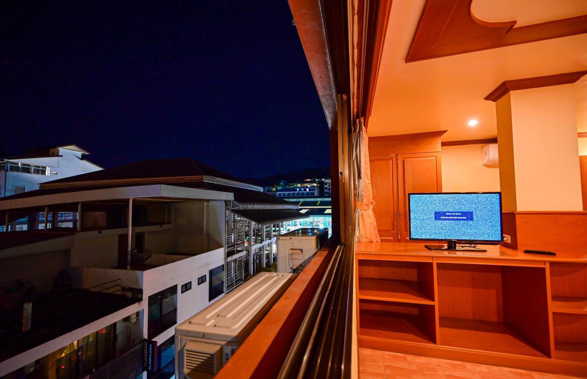 Tiger Complex Hotel Patong Eksteriør billede