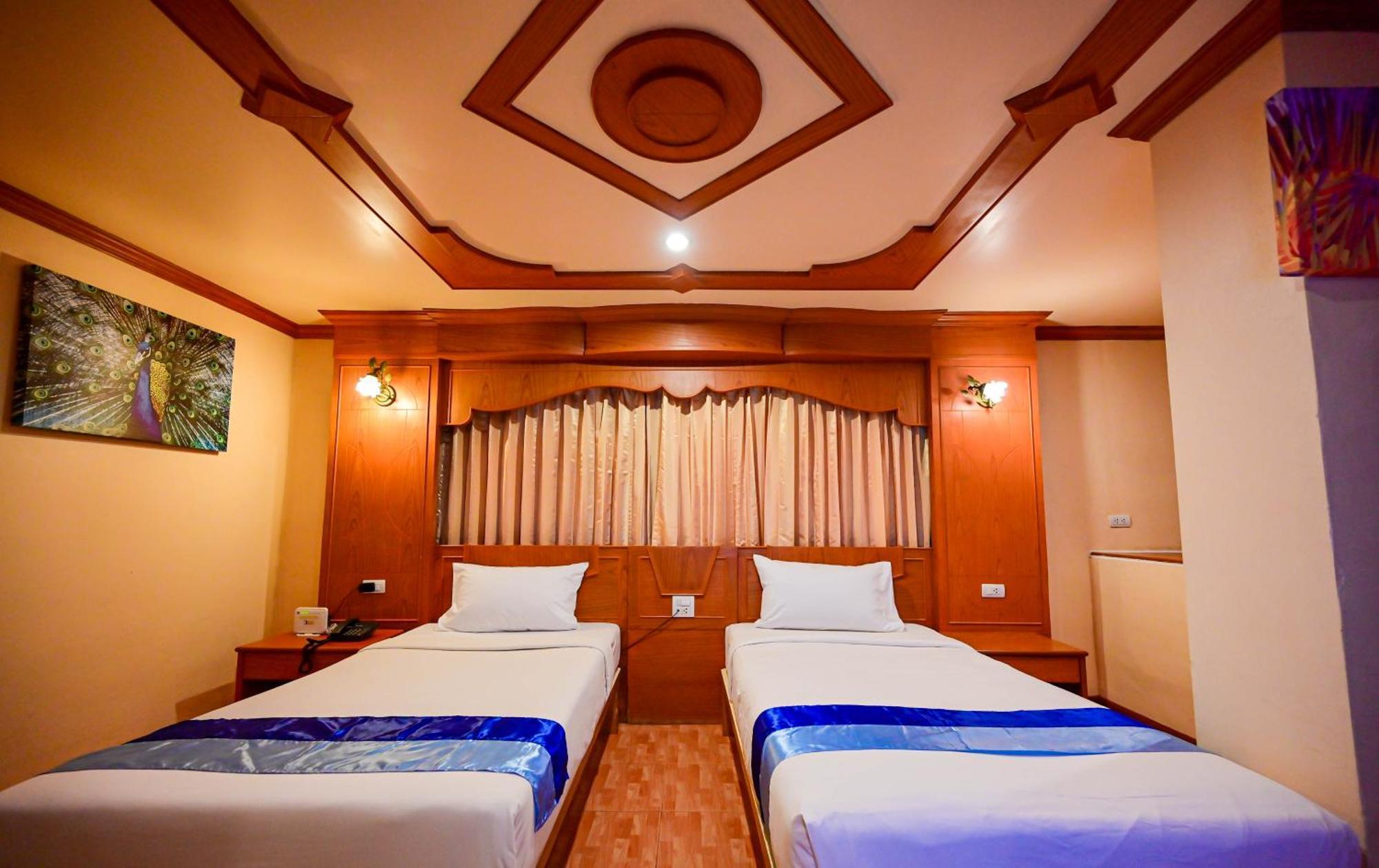 Tiger Complex Hotel Patong Eksteriør billede
