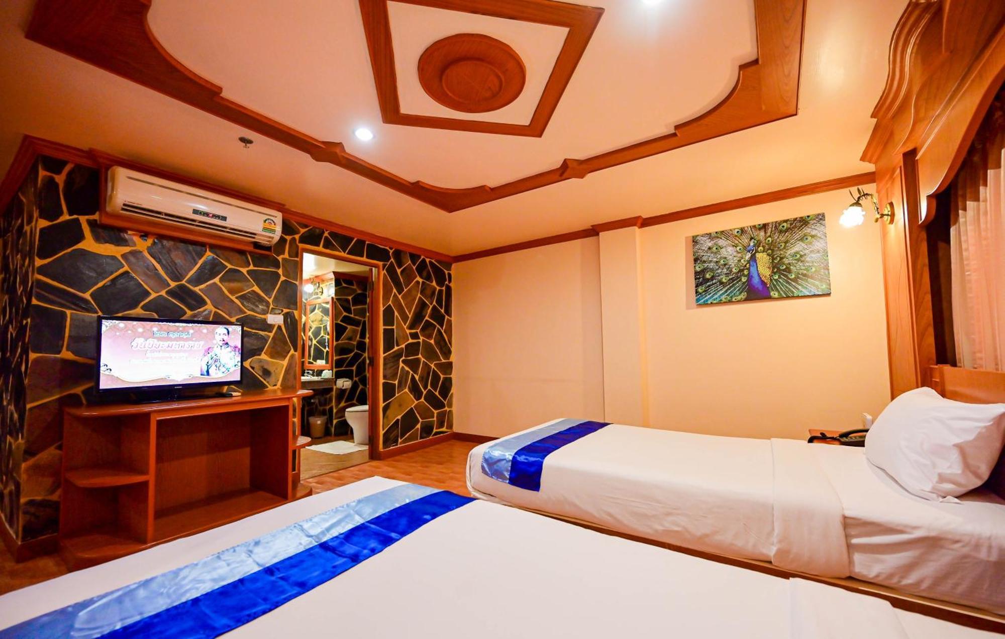 Tiger Complex Hotel Patong Eksteriør billede